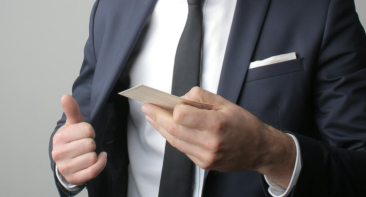Visitkort av hög kvalitet från Original tryckeri – förstärk ditt varumärke med professionella visitkort.